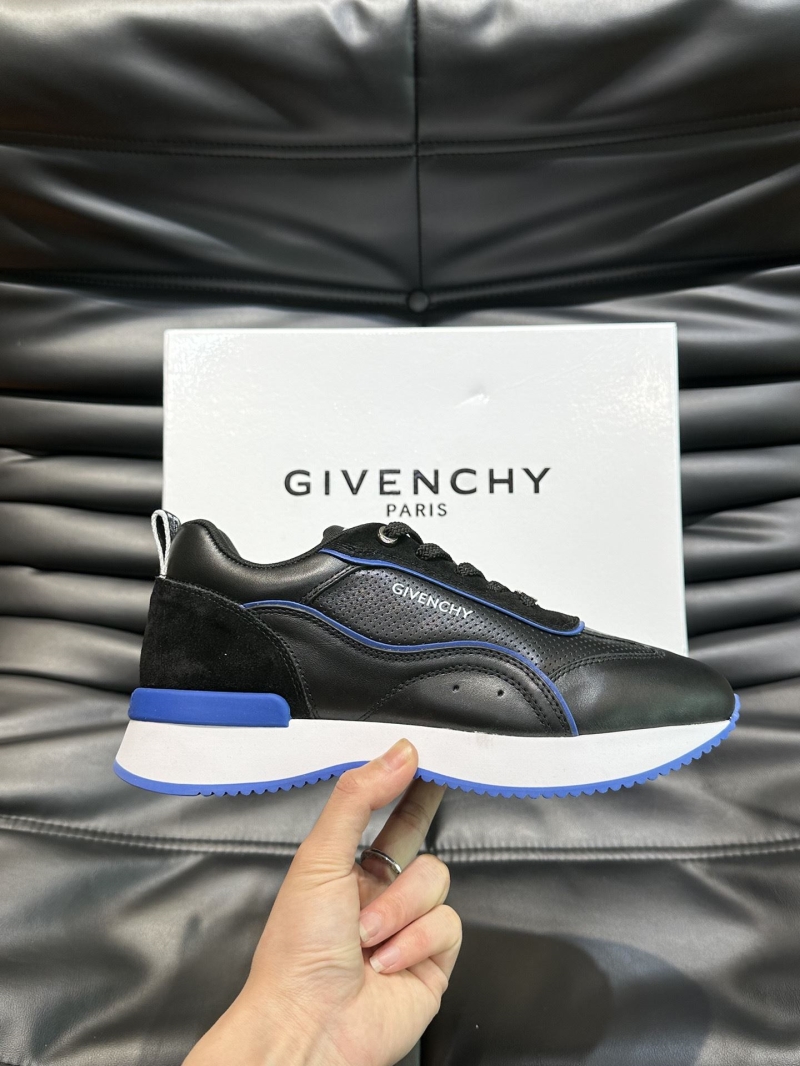 Givenchy Sneakers